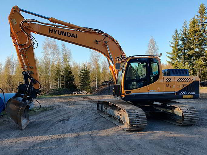 Екскаватор HYUNDAI R220LC-9S