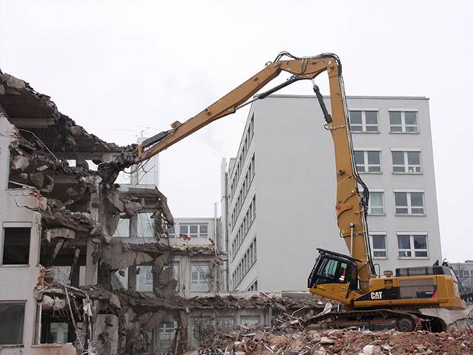 Руйнівник CATERPILLAR DEM 70
