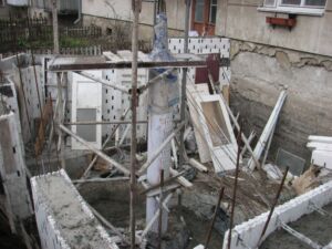 Демонтаж та будівельні роботи у Тернополі